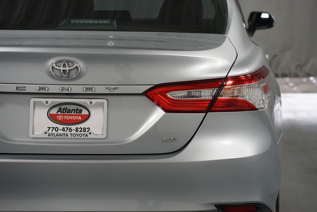 Thumbnail: 2020 Toyota Camry - 10