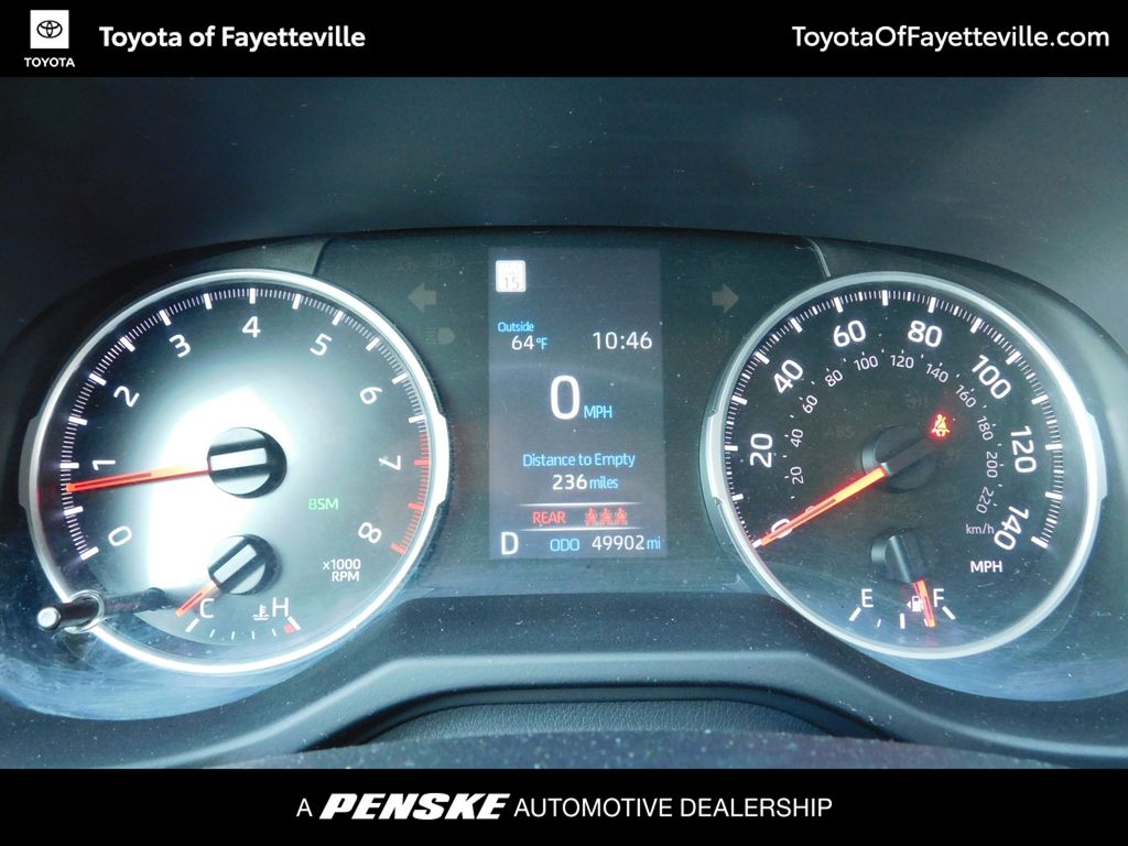 Thumbnail: 2022 Toyota RAV4 - 11