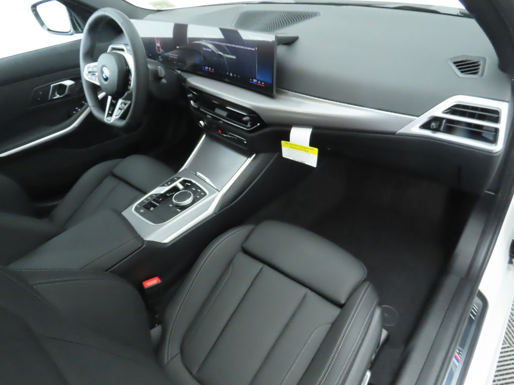 Thumbnail: 2026 BMW 3 Series - 18