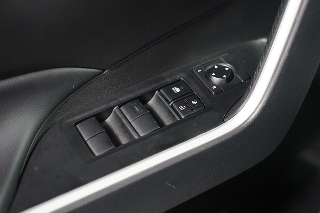 Thumbnail: 2024 Toyota RAV4 - 29