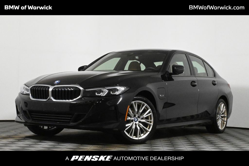 Thumbnail: 2023 BMW 3 Series - 1