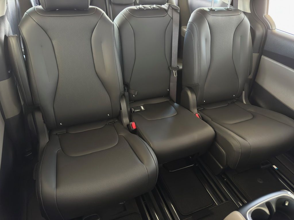 2026 Kia Carnival LXS Gray at Community Kia