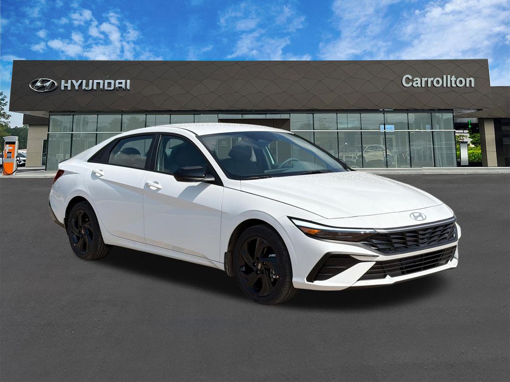 New 2026 White Hyundai SEL Sport image 4