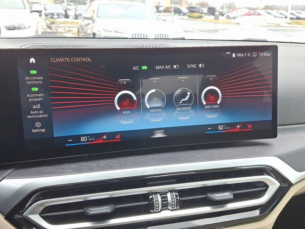 Thumbnail: 2024 BMW 3 Series - 17