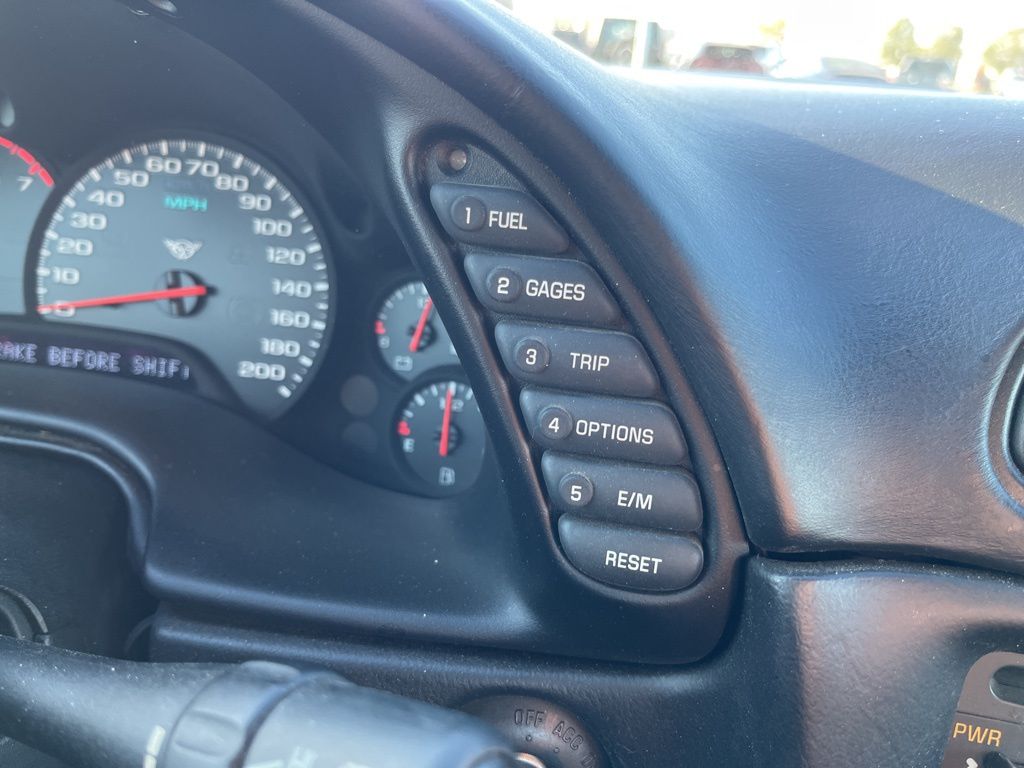 1998 Chevrolet Corvette Base photo 19