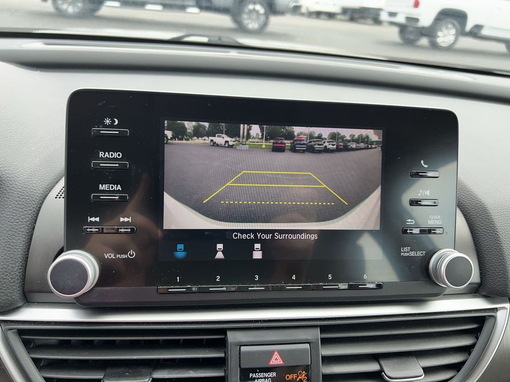 2018 Honda Accord LX photo