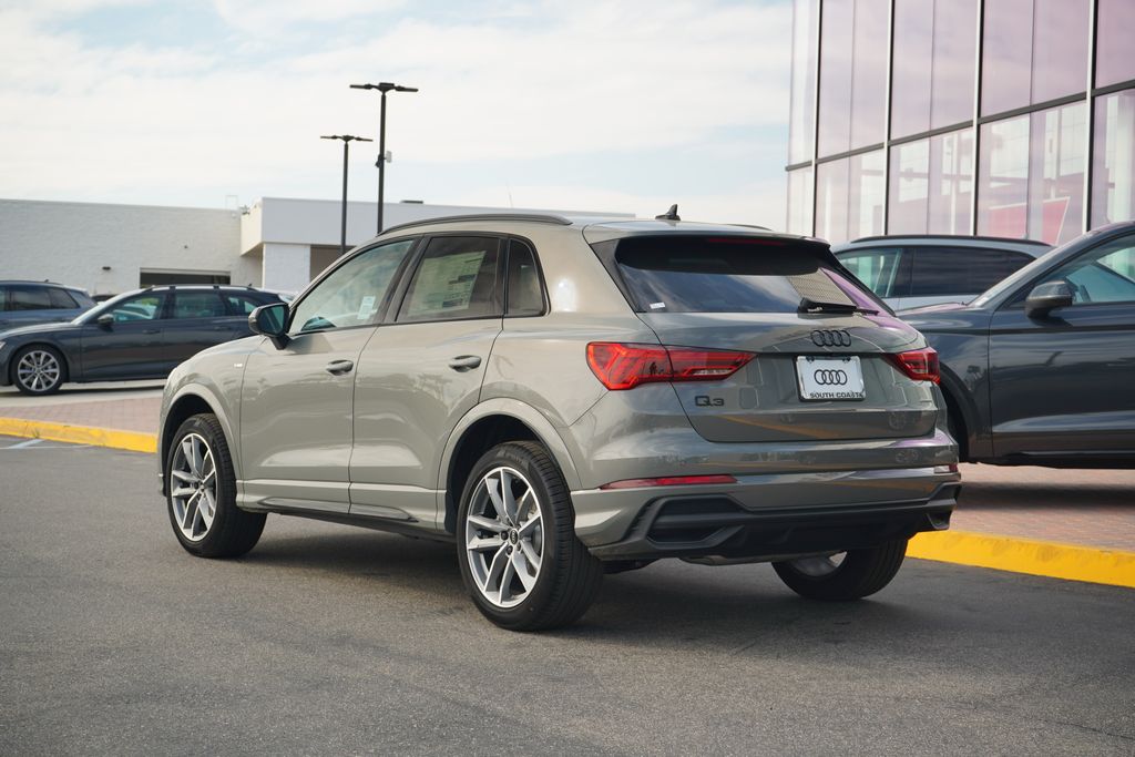 2025 Audi Q3  3