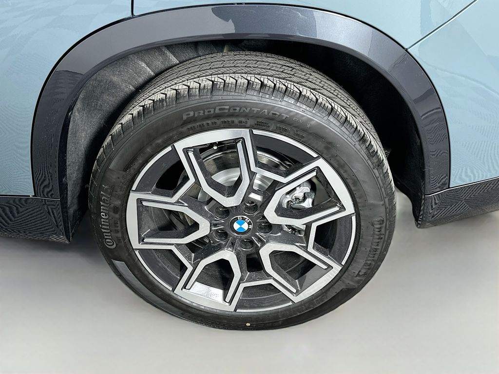 Thumbnail: 2025 BMW X1 - 23