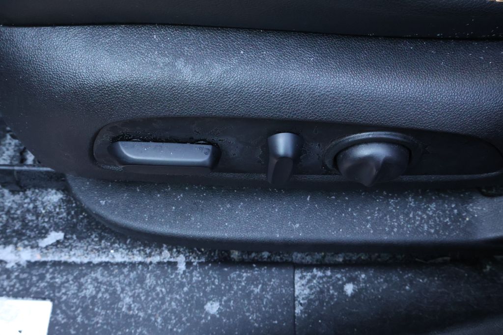 Thumbnail: 2018 Chevrolet Equinox - 14