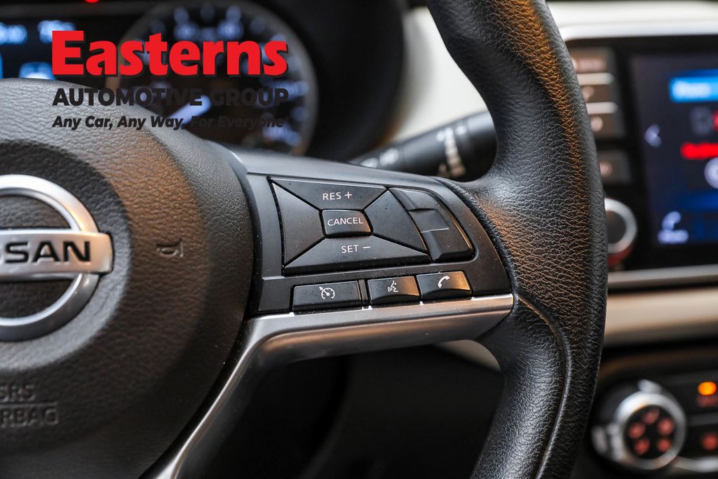 Used 2021 Gray Nissan 1.6 SV image 16