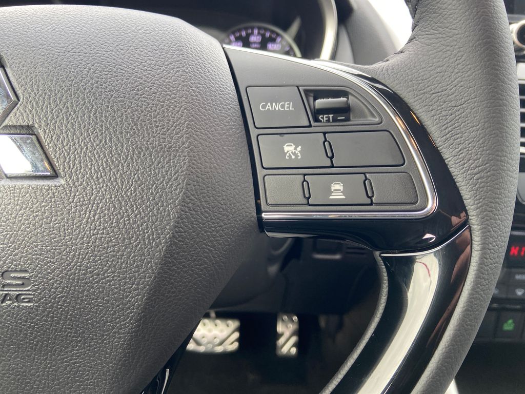 2026 Mitsubishi Eclipse Cross SE White at Auto Express Mitsubishi