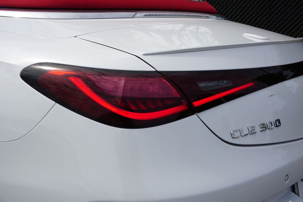 Thumbnail: 2026 Mercedes-Benz CLE - 17