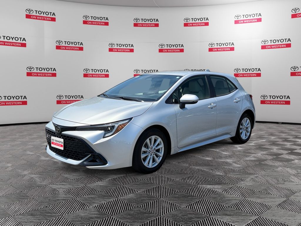 Classic Silver Metallic 2025 Toyota Corolla Hatchback SE FWD Hatchback Front-Wheel Drive Continuously Variable Transmission