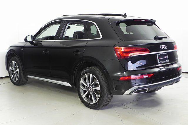 2024 Audi Q5 45 S line Premium Plus 9