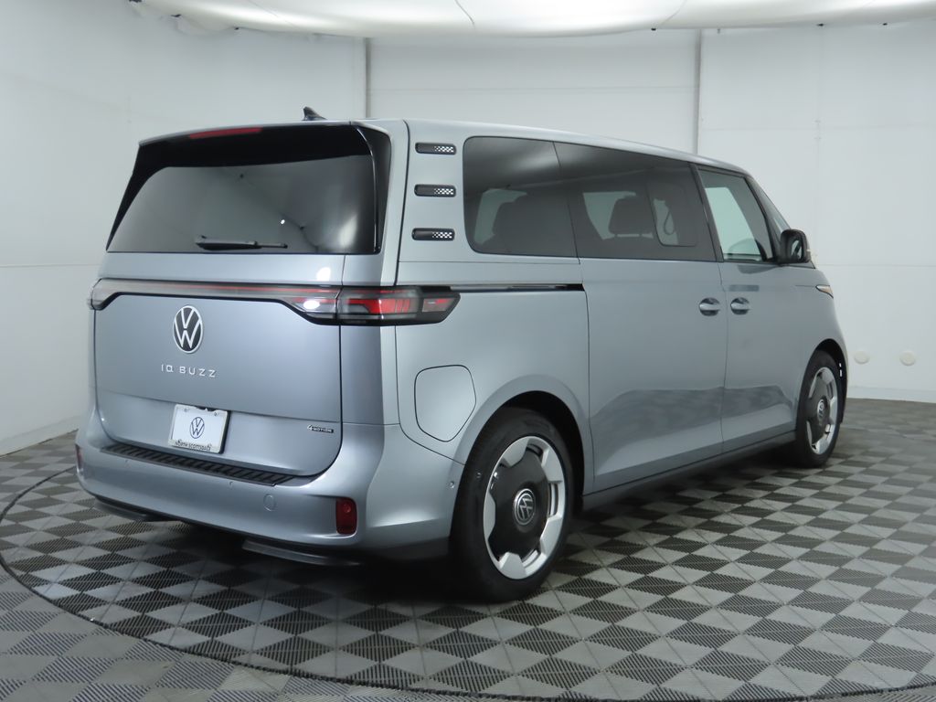 Thumbnail: 2025 Volkswagen ID.Buzz - 5
