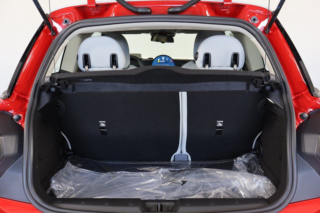 Thumbnail: 2026 MINI Cooper - 8