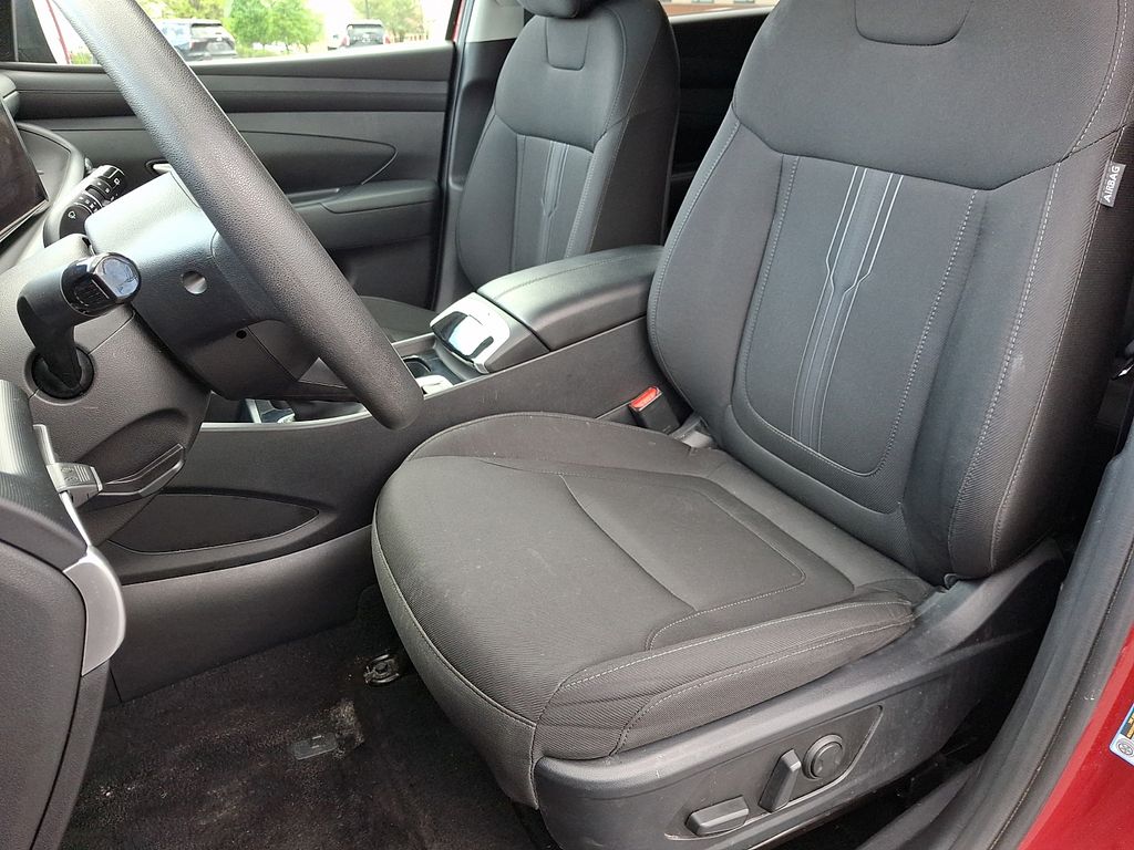 2025 Hyundai Tucson SEL Red at Grove City Ford