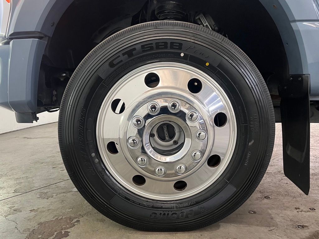 2023 Ford F-450SD Platinum