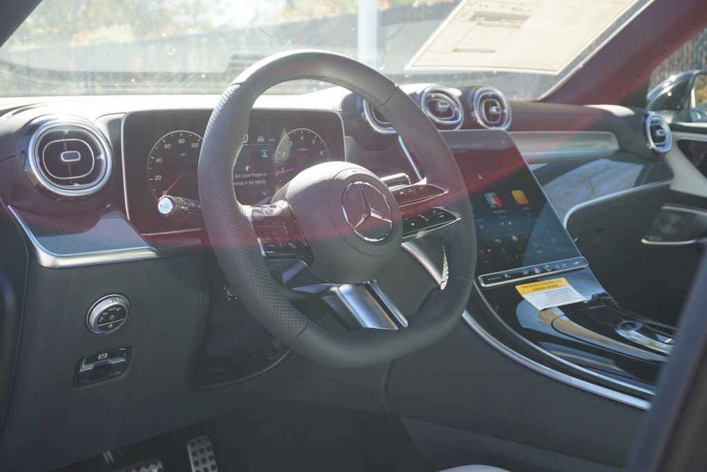 Thumbnail: 2026 Mercedes-Benz GLC - 10