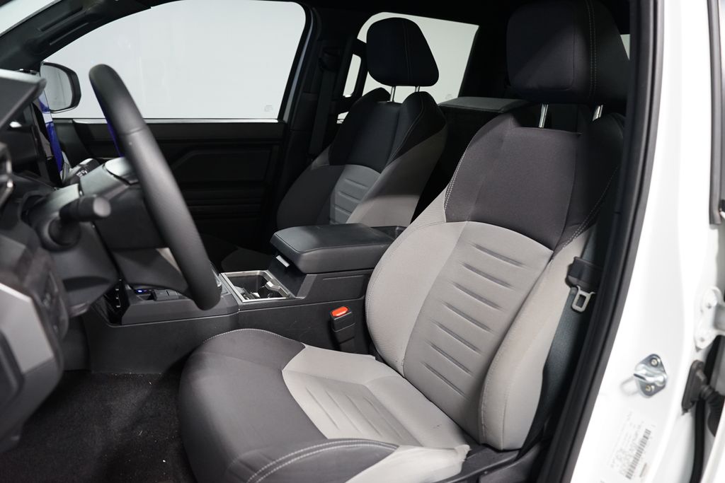 Thumbnail: 2024 Toyota Tacoma - 6