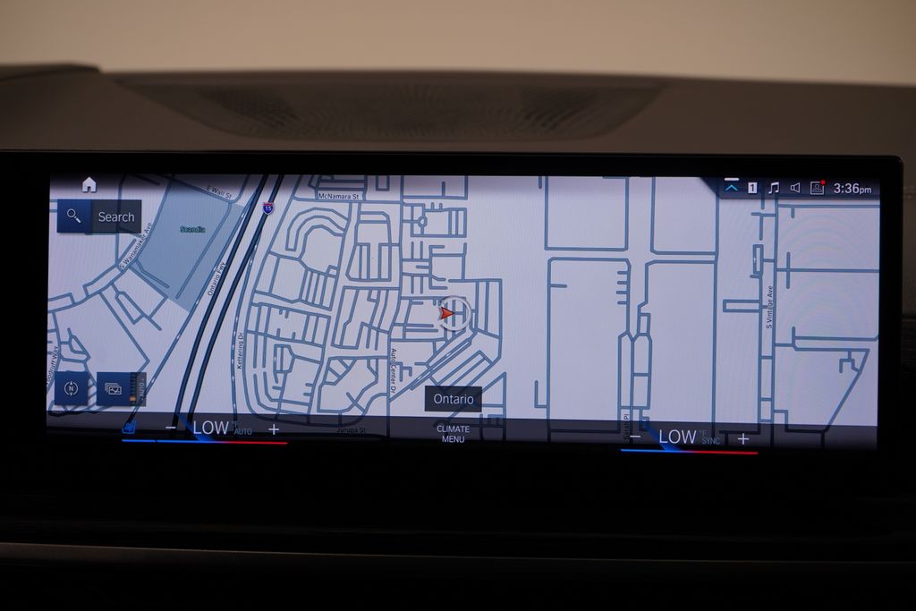 Thumbnail: 2023 BMW X7 - 12