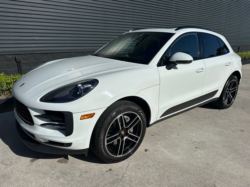Thumbnail: 2020 Porsche Macan - 7