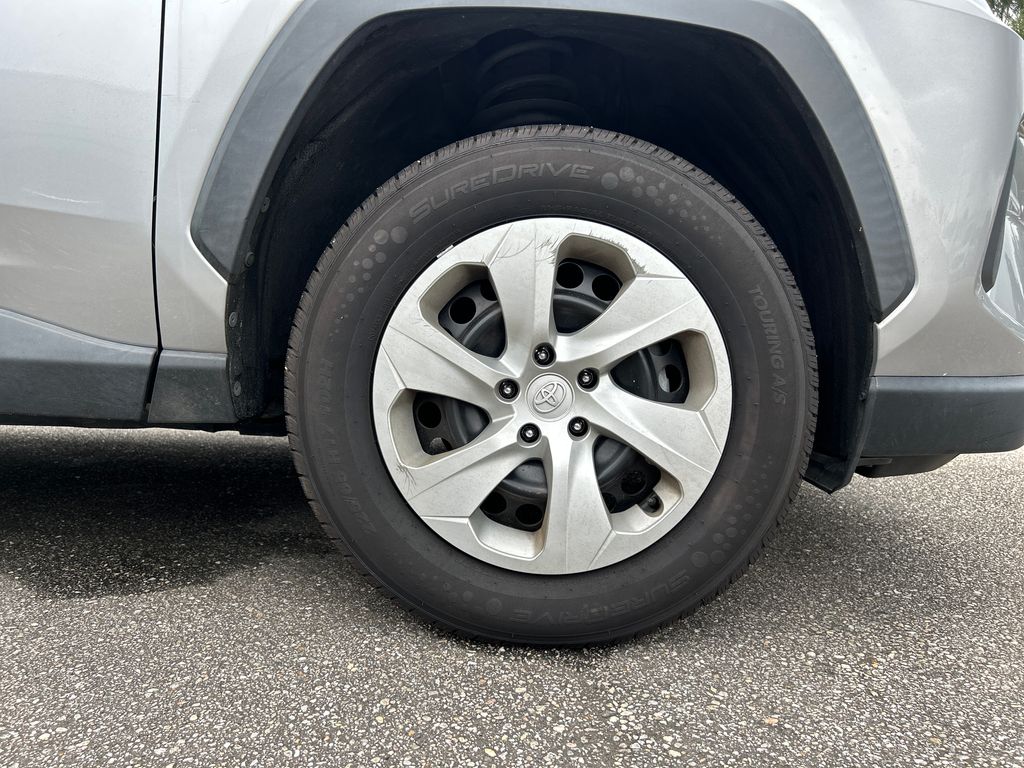 Certified Used 2020 Silver Toyota LE image 7