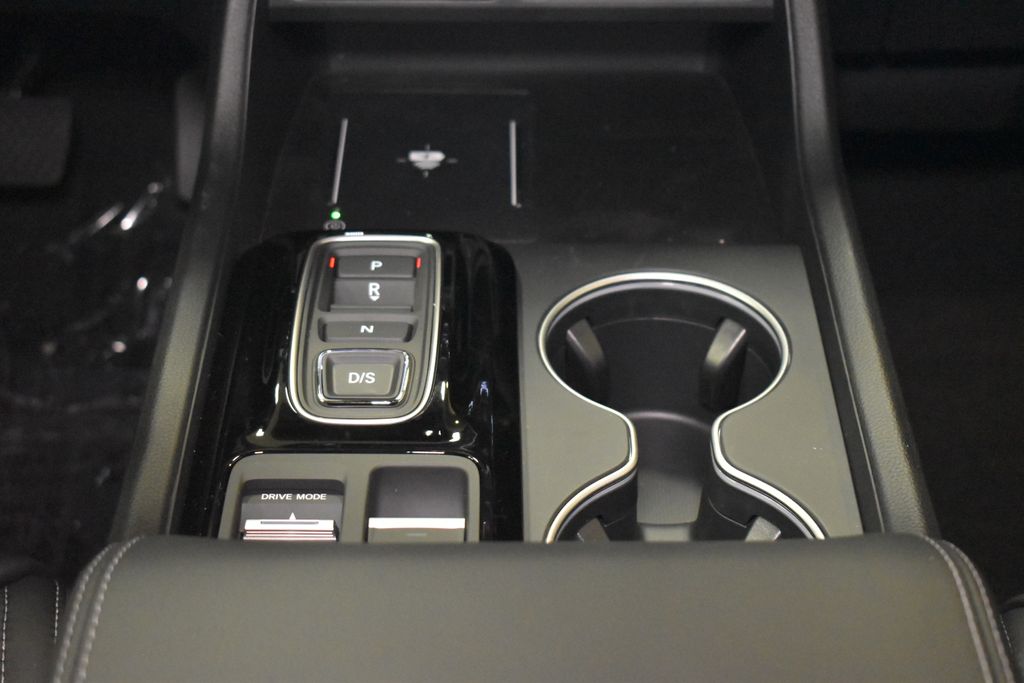 Thumbnail: 2025 Honda Pilot - 13