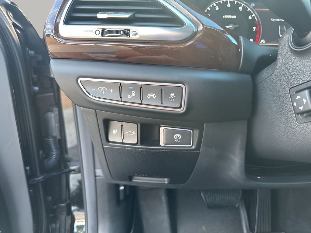 Used Car 2019 Genesis G90  5.0 Ultimate For Sale Under $35,000 In Austin, Texas