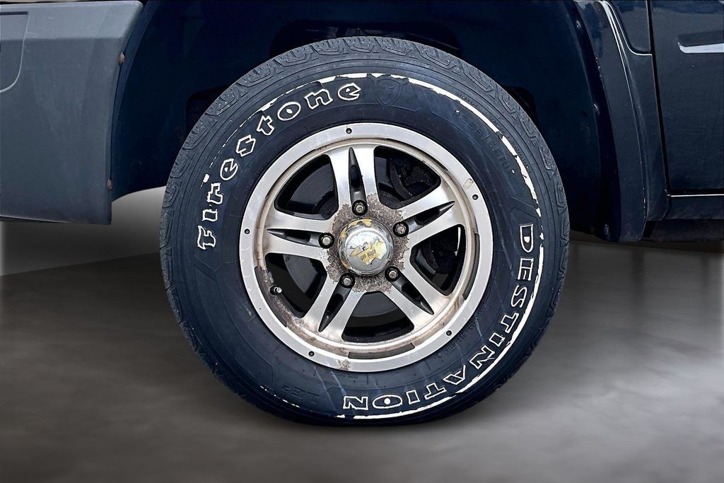 Used 2006 Black Dodge ST image 10