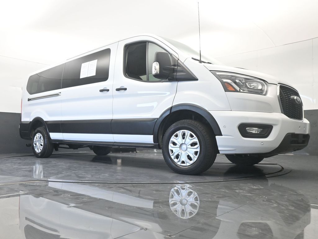 Used 2023 Oxford White Ford XLT image 57