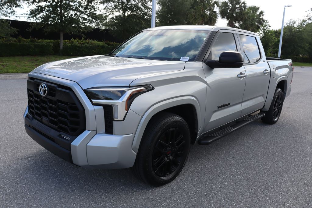 2024 Toyota Tundra SR5 -
                West Palm Beach, FL