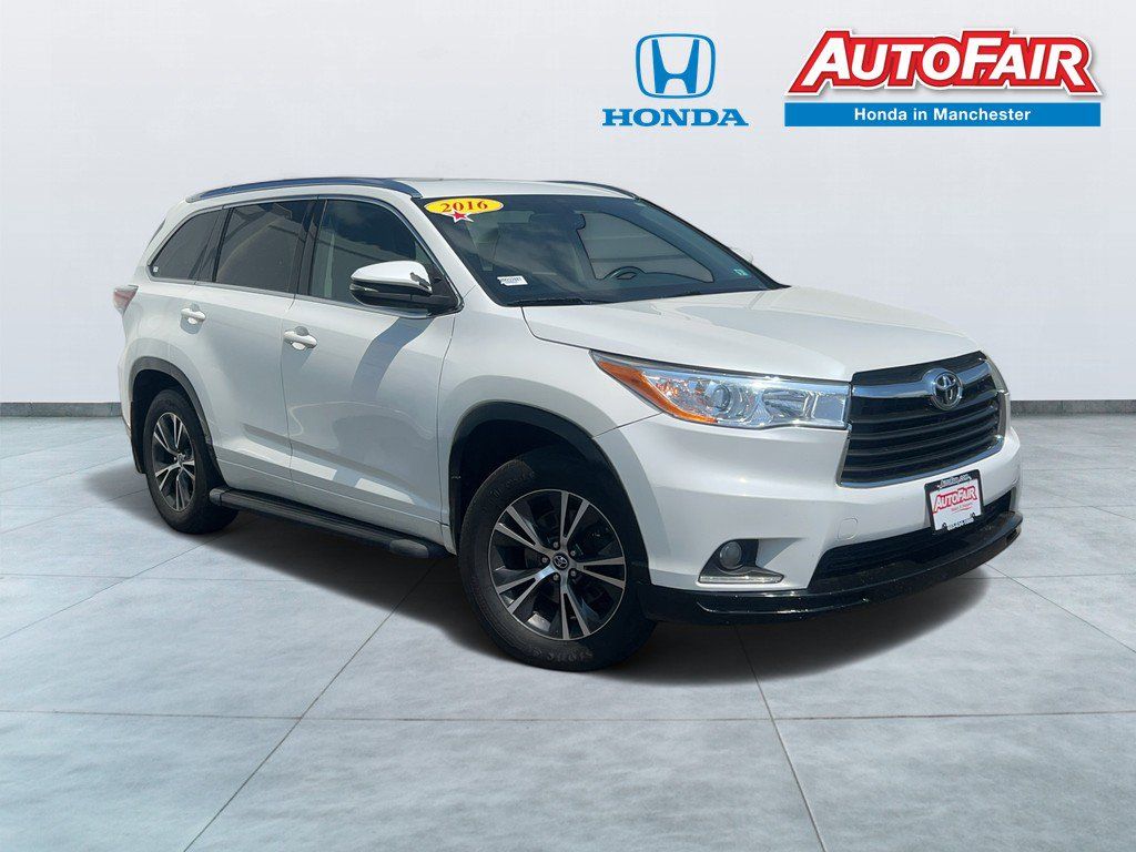 White (Blizzard Pearl) 2016 Toyota Highlander SUV / Crossover All-Wheel Drive 6-Speed Automatic Overdrive