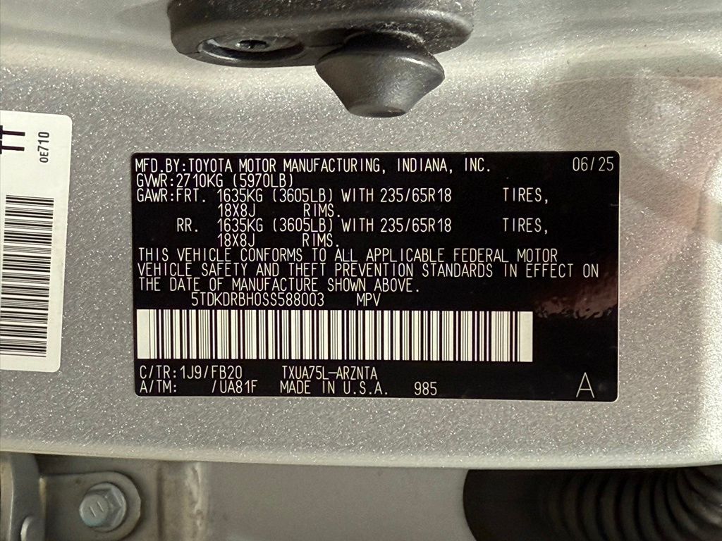 Thumbnail: 2025 Toyota Highlander - 30