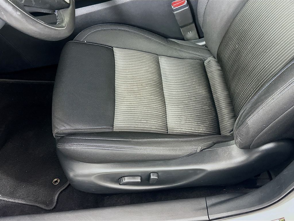 Thumbnail: 2017 Nissan Maxima - 20