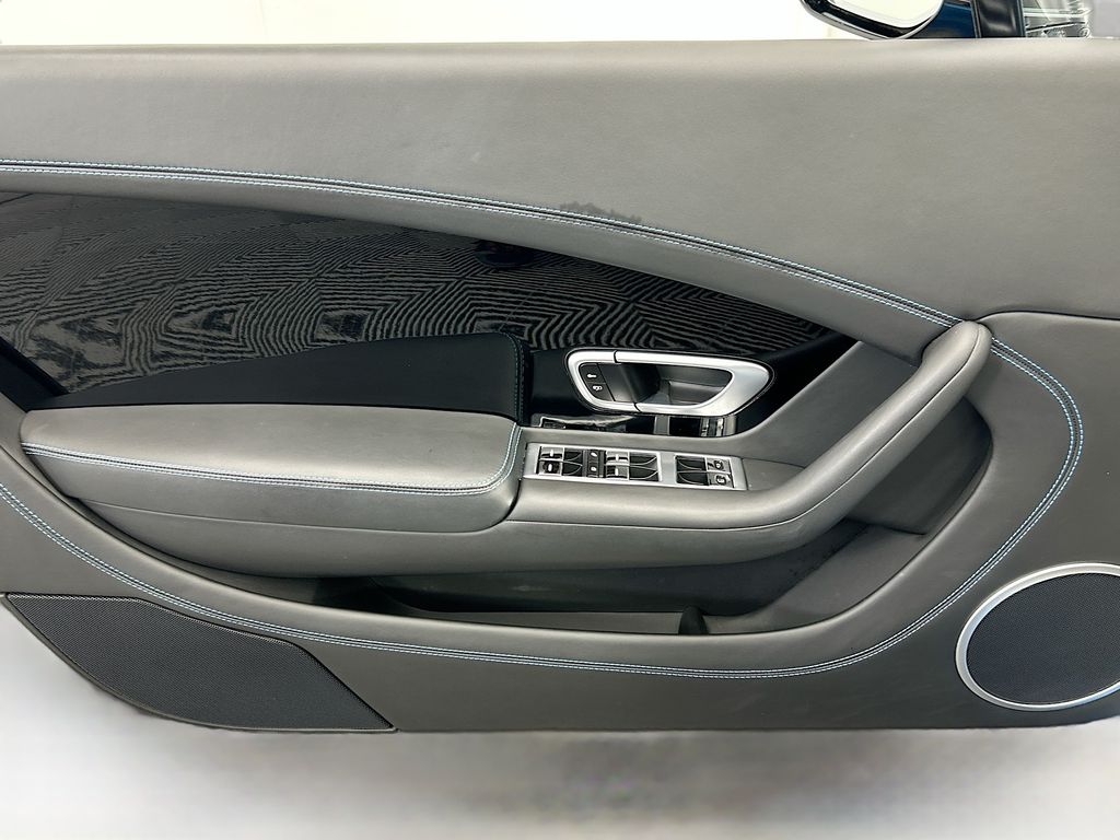 Thumbnail: 2014 Bentley Continental - 30