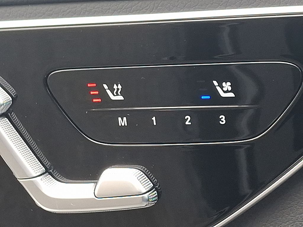 Thumbnail: 2025 Mercedes-Benz C-Class - 26