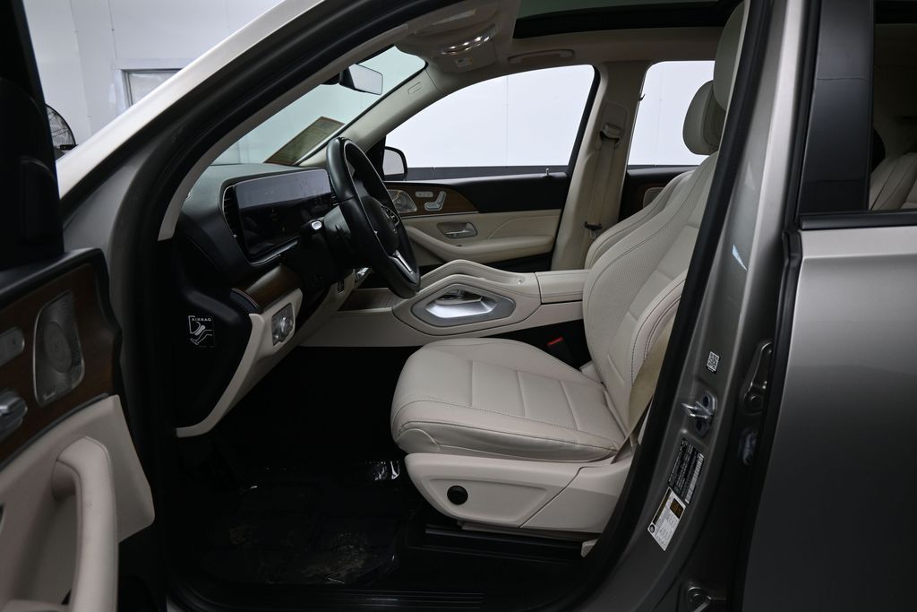Used 2022 Gold Mercedes-Benz GLE 350 image 11