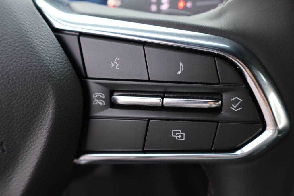 2025 Chevrolet Tahoe LS photo