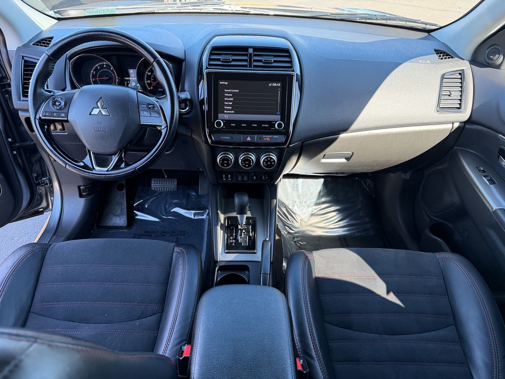 Used 2024  Mitsubishi 2.0 SE image 24