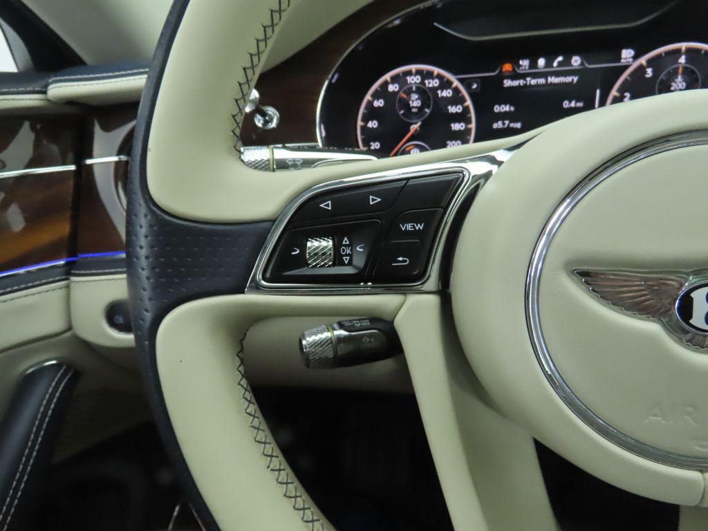 Thumbnail: 2020 Bentley Flying Spur - 11