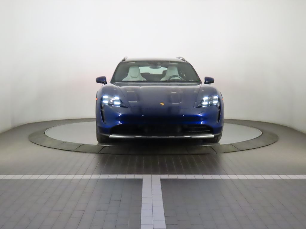 Thumbnail: 2024 Porsche Taycan - 10