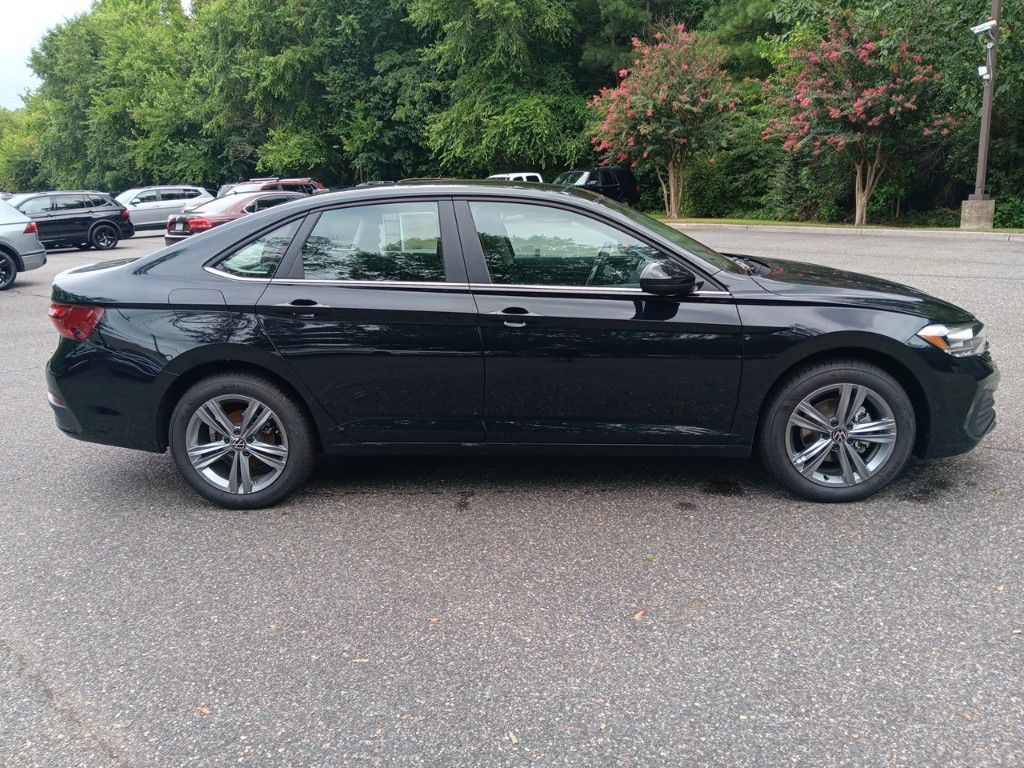 2024 Volkswagen Jetta 1.5T SE 6