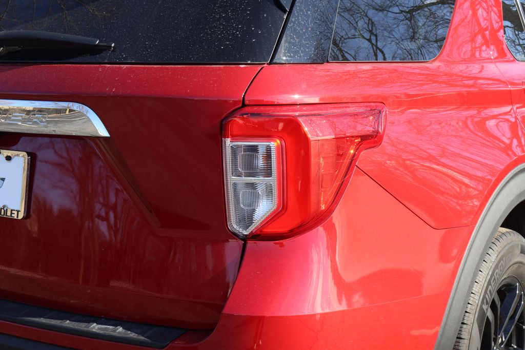 Thumbnail: 2023 Ford Explorer - 7