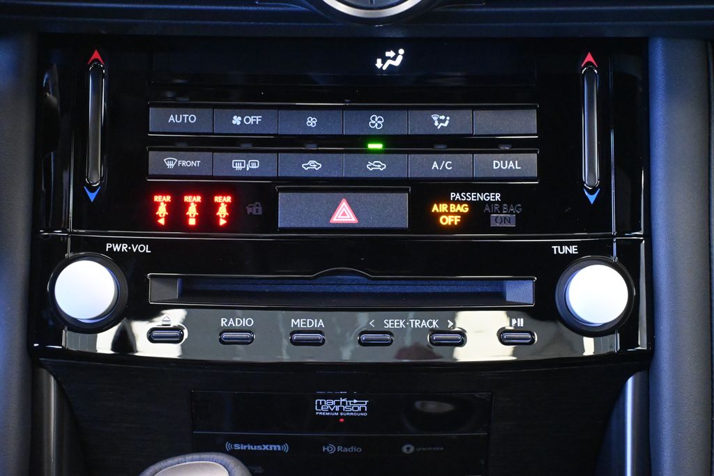 Thumbnail: 2025 Lexus IS - 21