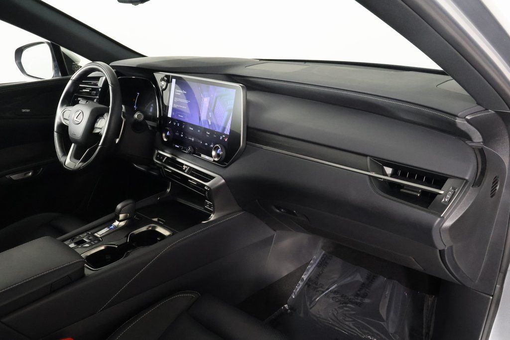 Thumbnail: 2024 Lexus RX - 9