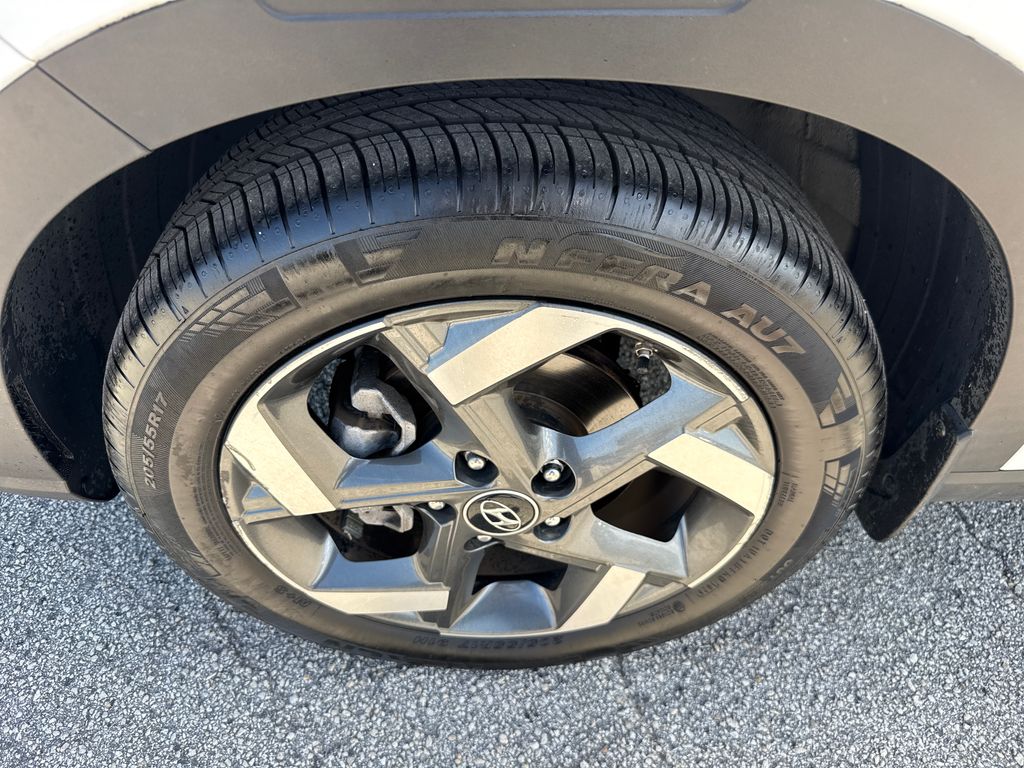 Certified Used 2020 White Hyundai SEL image 13