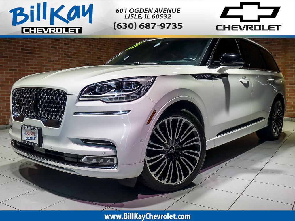 White Metallic 2023 Lincoln Aviator SUV / Crossover All-Wheel Drive Automatic