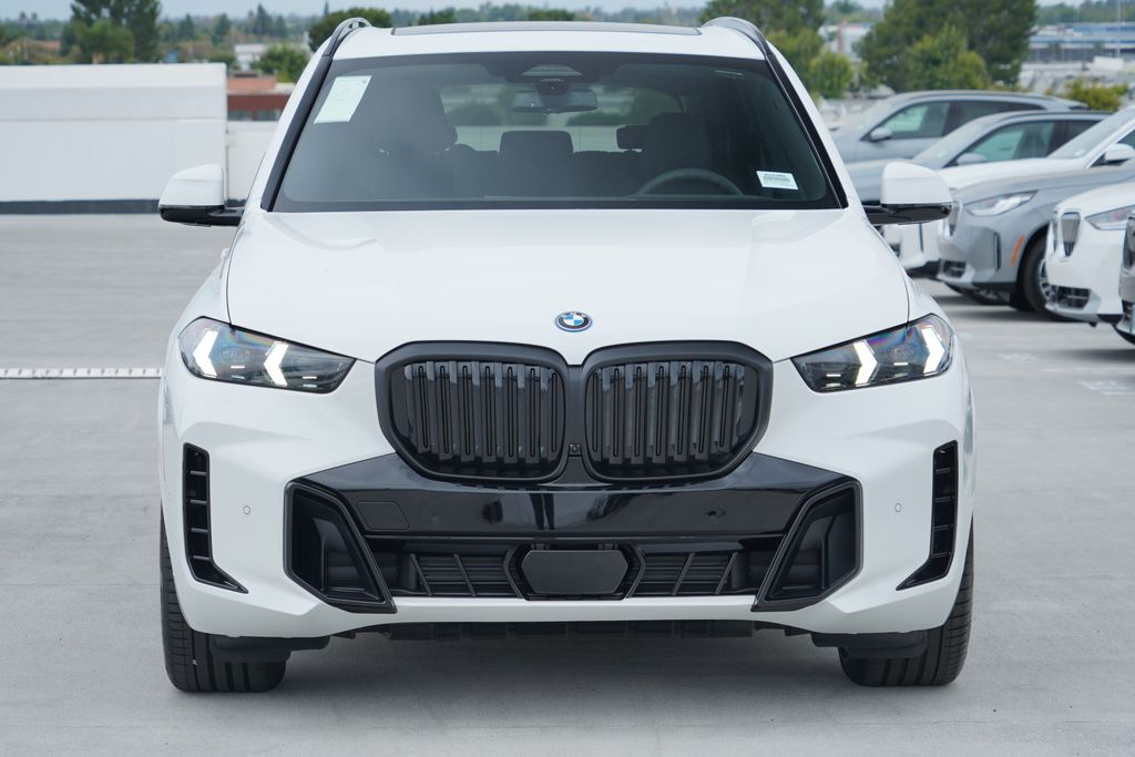 Thumbnail: 2026 BMW X5 - 2