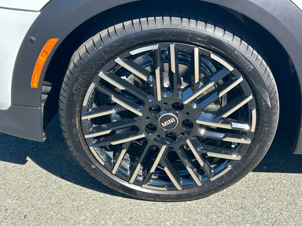 Thumbnail: 2026 MINI Cooper - 9